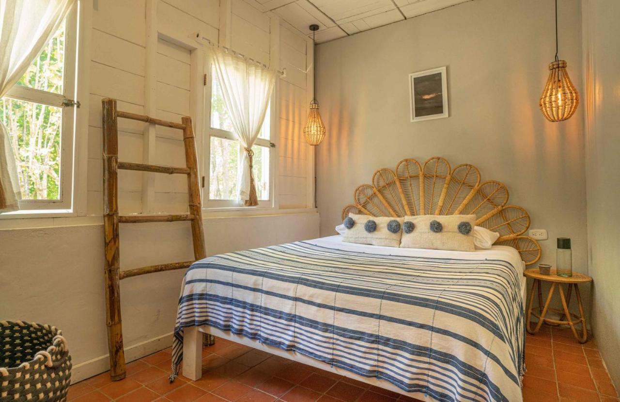 Zunya Bed & Breakfast Malpais Ngoại thất bức ảnh